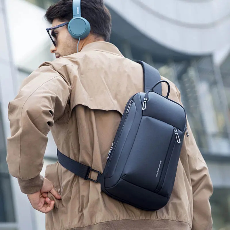Mark Ryden Tas dada multifungs - Car Accessories Gifts For Men ulasan dan harga