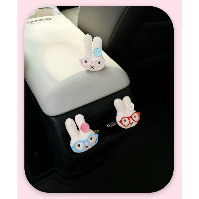 Kelinci Lucu dengan Kacamata,  - Car Fragrance Diffuser ulasan dan harga